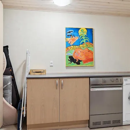 Stunning In V With Kitchen * Esbjerg