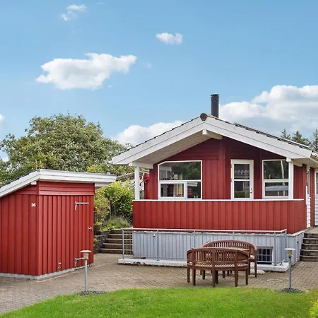 Stunning In V With Kitchen Esbjerg
